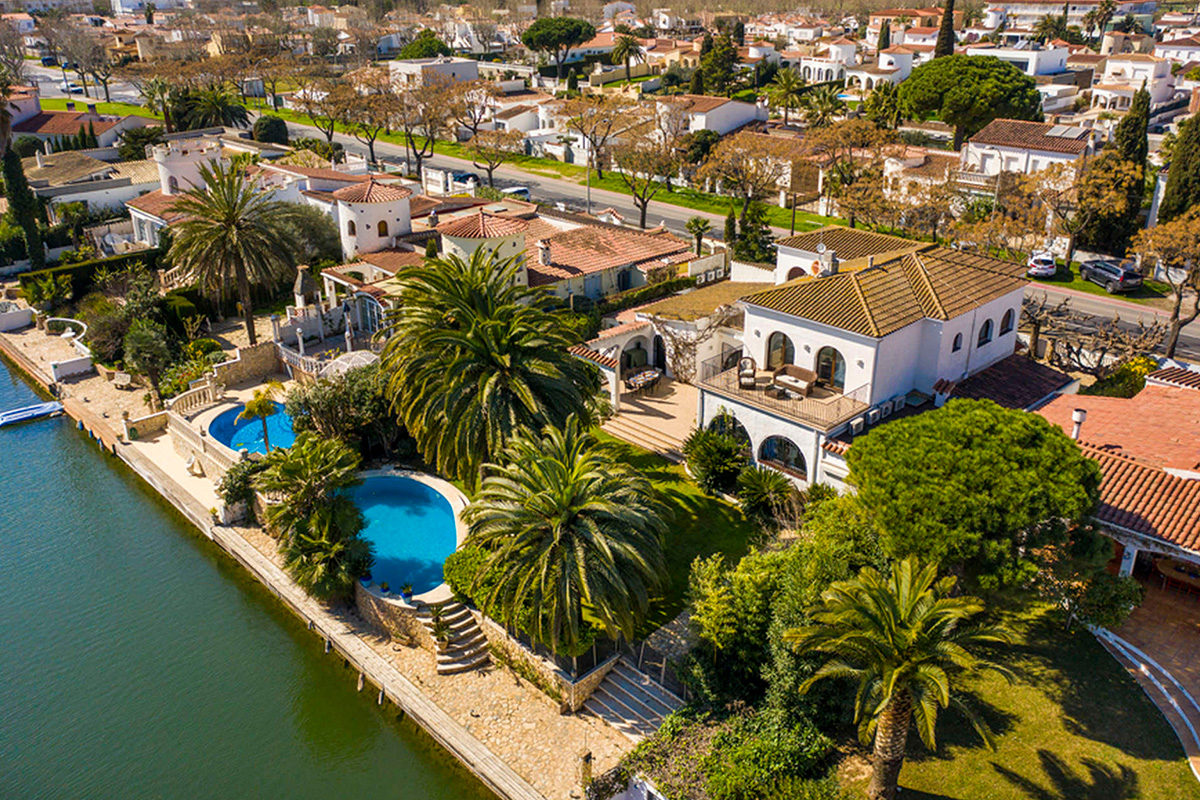1 Acheter une maison à Empuriabrava