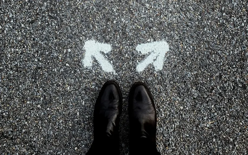 Which Spanish work visa Hésitation entre plusieurs options de visa pour travailler à l’étranger