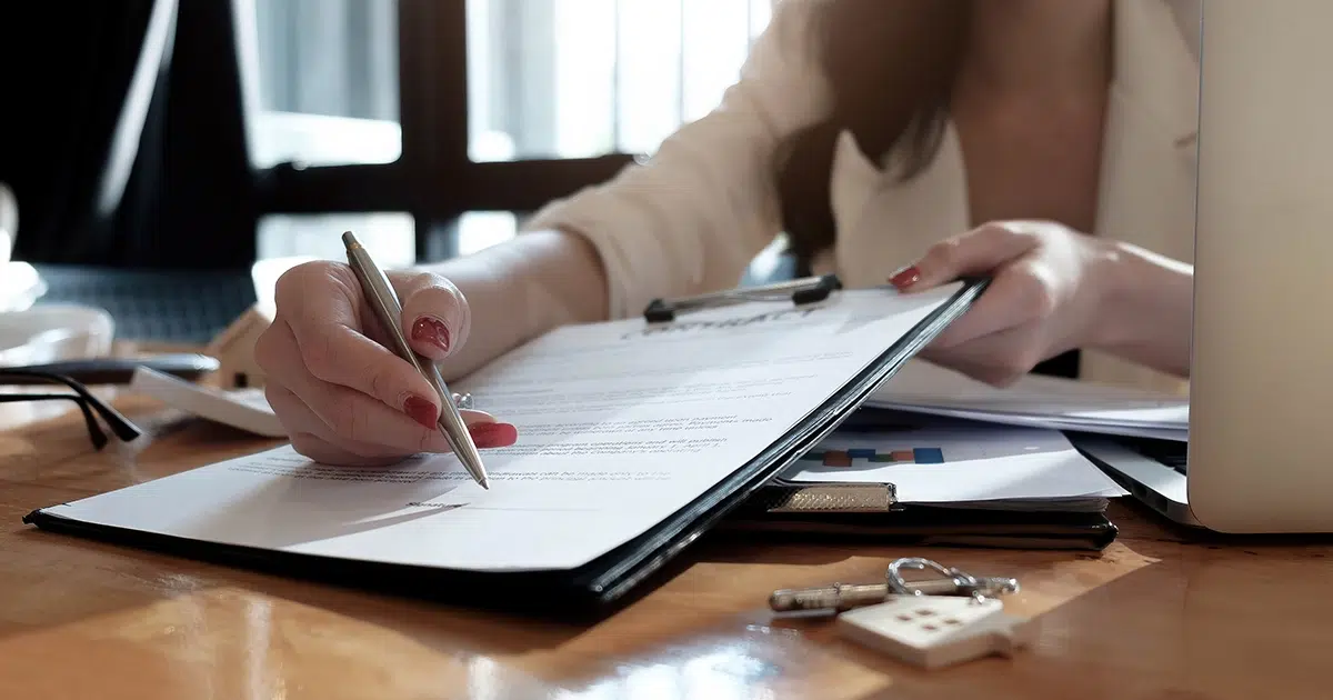 Signature d’un contrat de prêt immobilier en Espagne par un non-résident