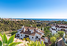 Maison avec vue mer en Andalousie — investir sur la Costa del Sol avec Olé Immobilier